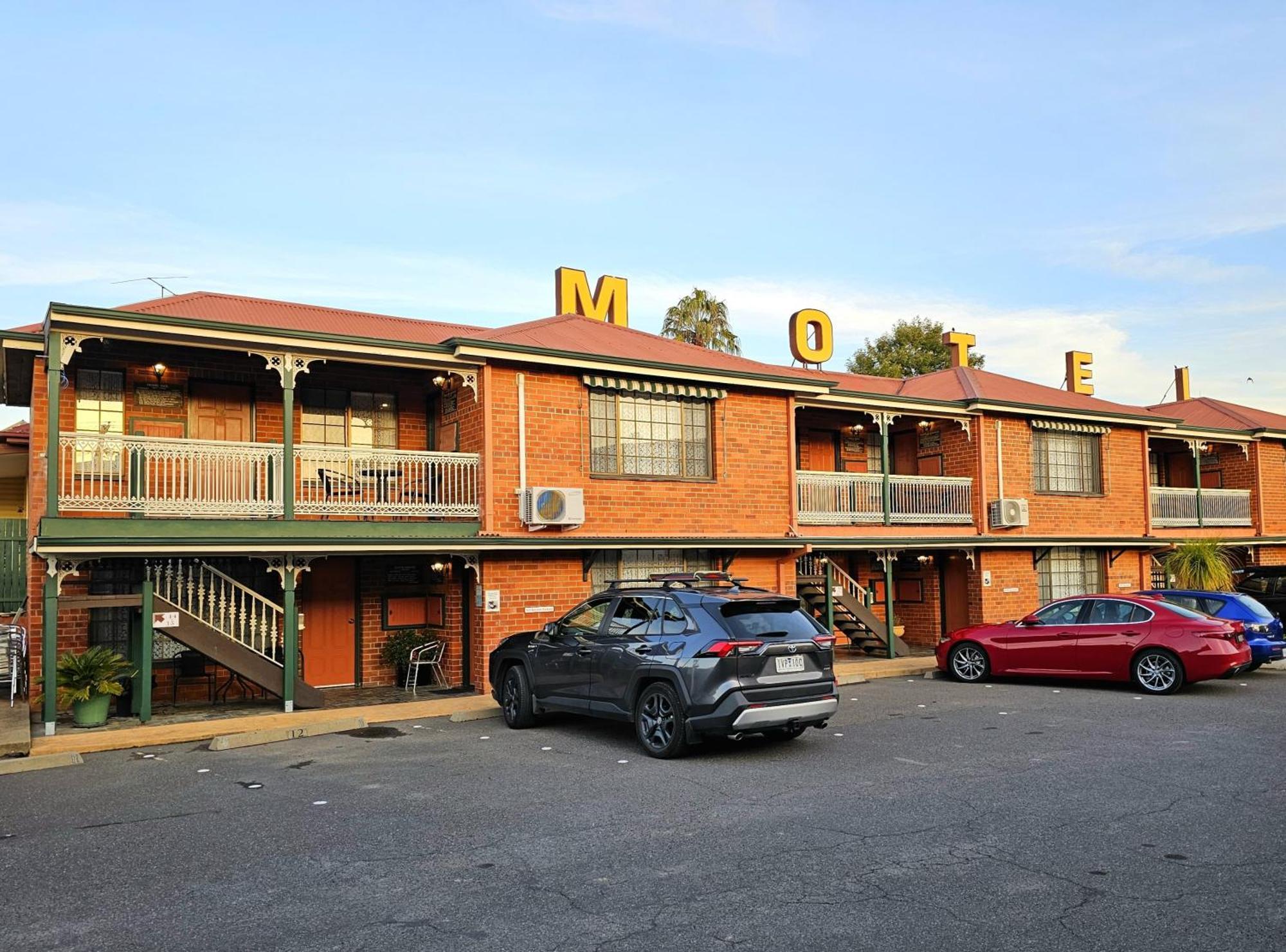 Poet'S Recall Motel Gundagai Dış mekan fotoğraf